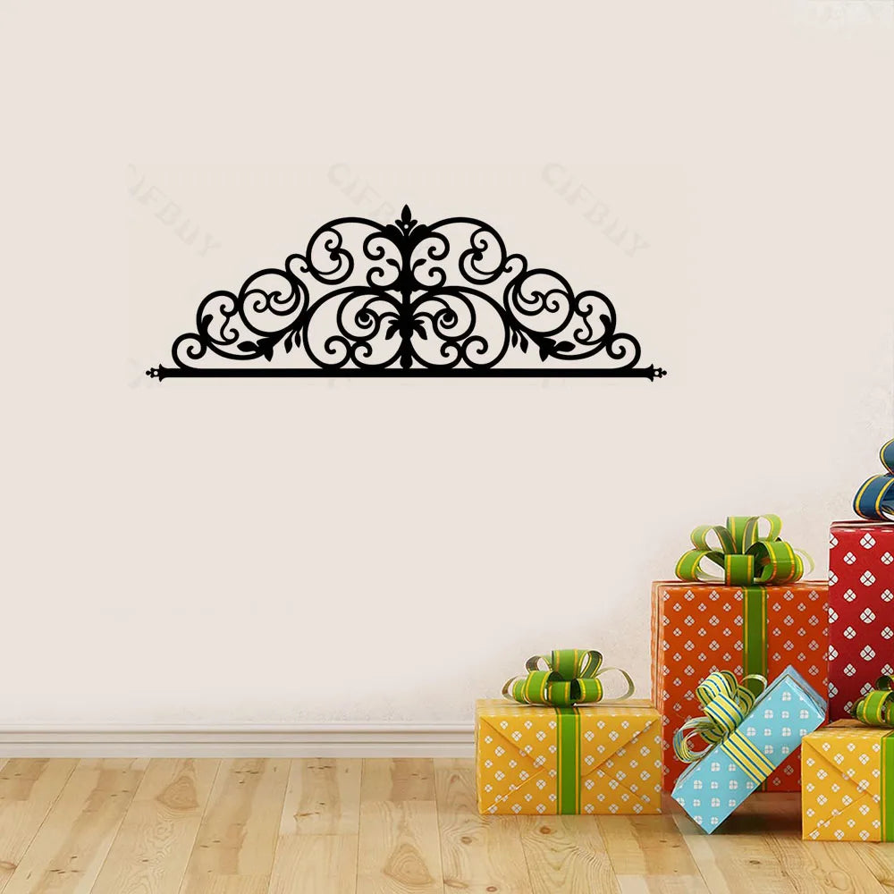 Helloyoung Floral Inspired Metal Door Crown Ornament