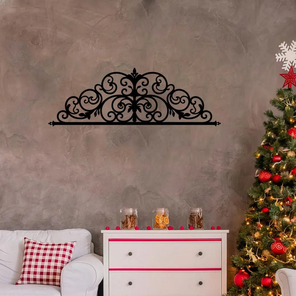 Helloyoung Floral Inspired Metal Door Crown Ornament